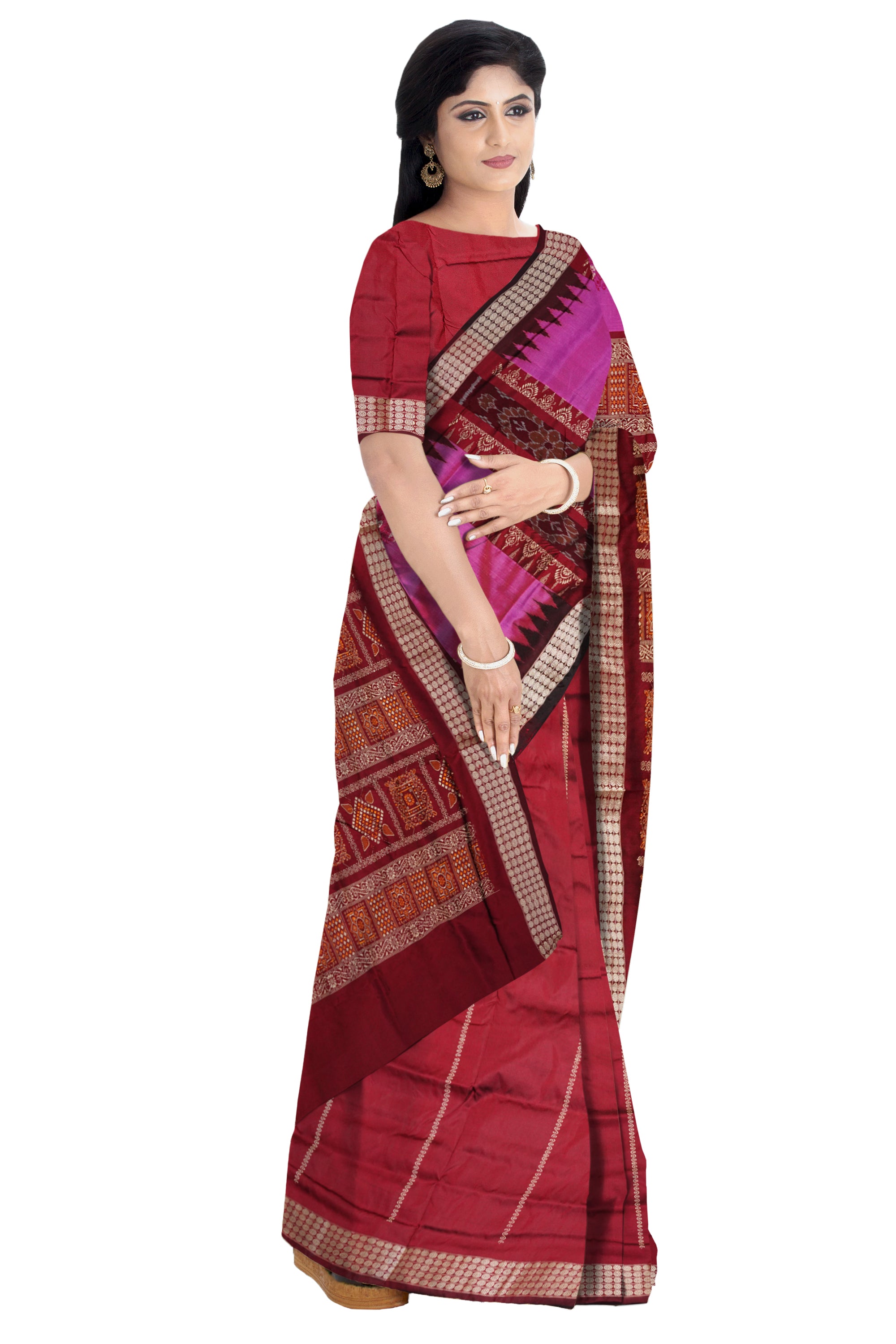 Light pink and maroon patli design pata saree features bandha with bomkei pattern, bordered by rudraksha with kumbha motif. - Koshali Arts & Crafts Enterprise