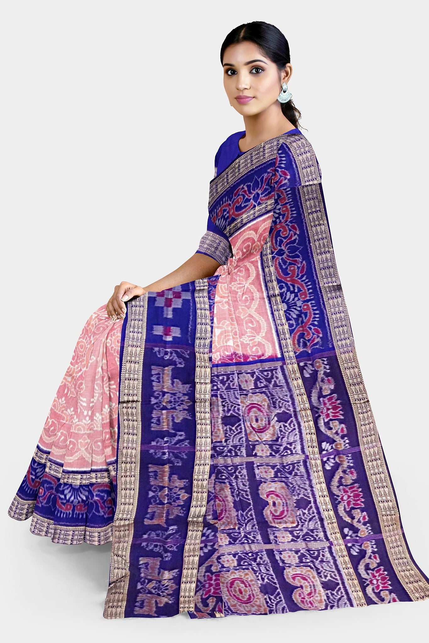 Peach and blue Sambalpuri cotton saree with duck and flower body pattern, featuring a big flower design on the pallu.