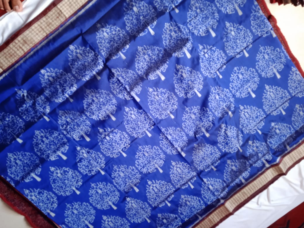 Authentic leaf design pata saree in Blue & Maroon color with blouse piece. - Koshali Arts & Crafts Enterprise