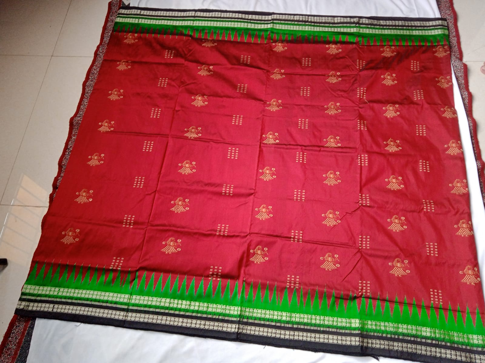 Full body with pallu doll pattern pata saree in Maroon, Black and Green color. - Koshali Arts & Crafts Enterprise
