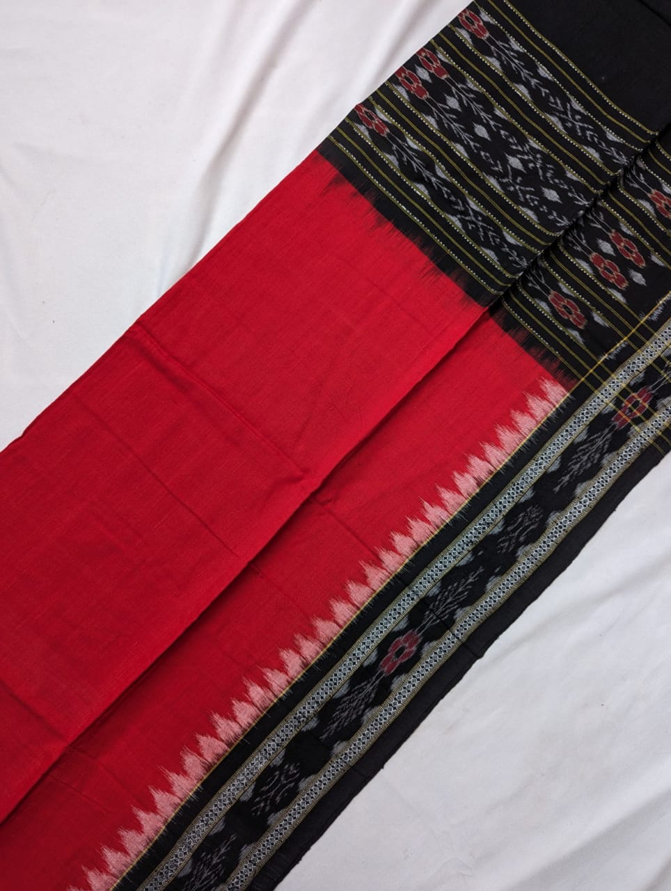 Cotton Dress Material in Beautiful Maroon and Black color with Pasapali design. Contrast Dupatta  UNSTITCHED DRESS SET - Koshali Arts & Crafts Enterprise