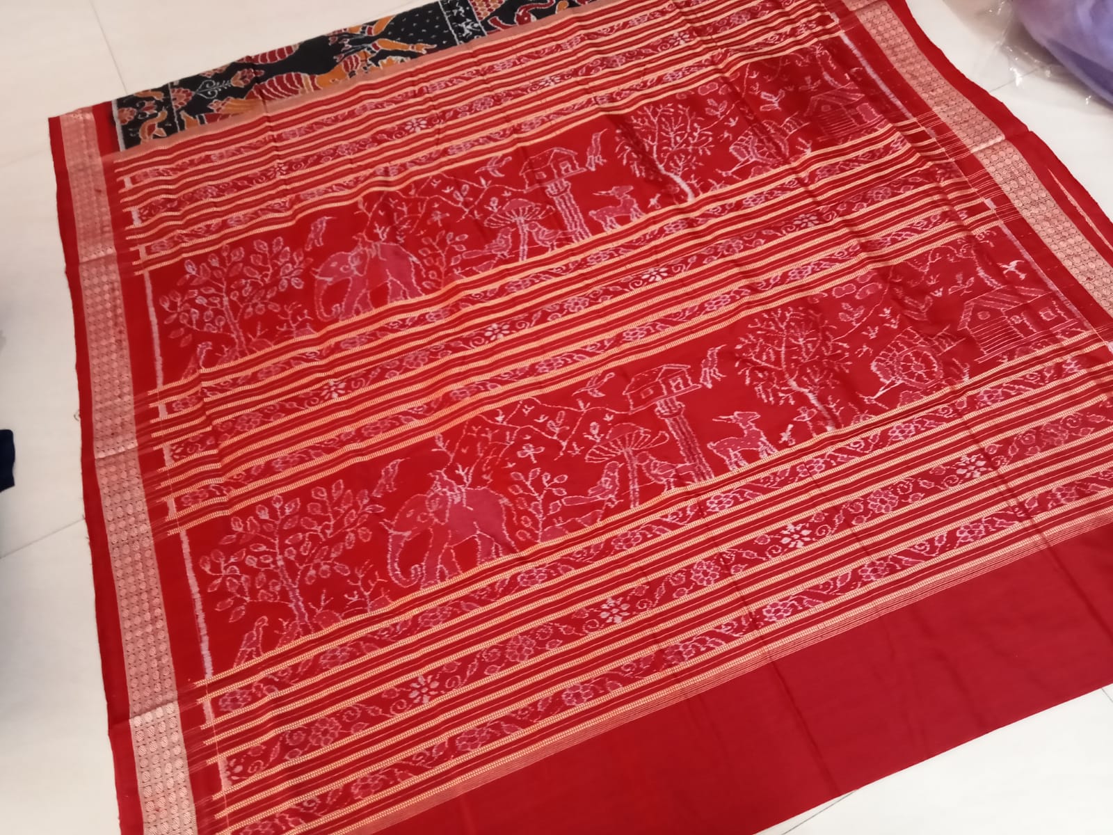 Nartaki with elephant pattern Sambalpuri pure silk saree in Black and Red color. - Koshali Arts & Crafts Enterprise