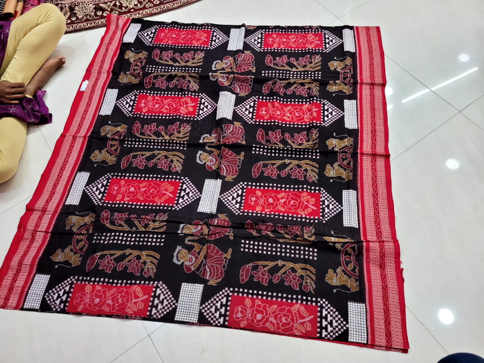 Black and Red color Nartaki design Sambalpuri cotton saree. - Koshali Arts & Crafts Enterprise