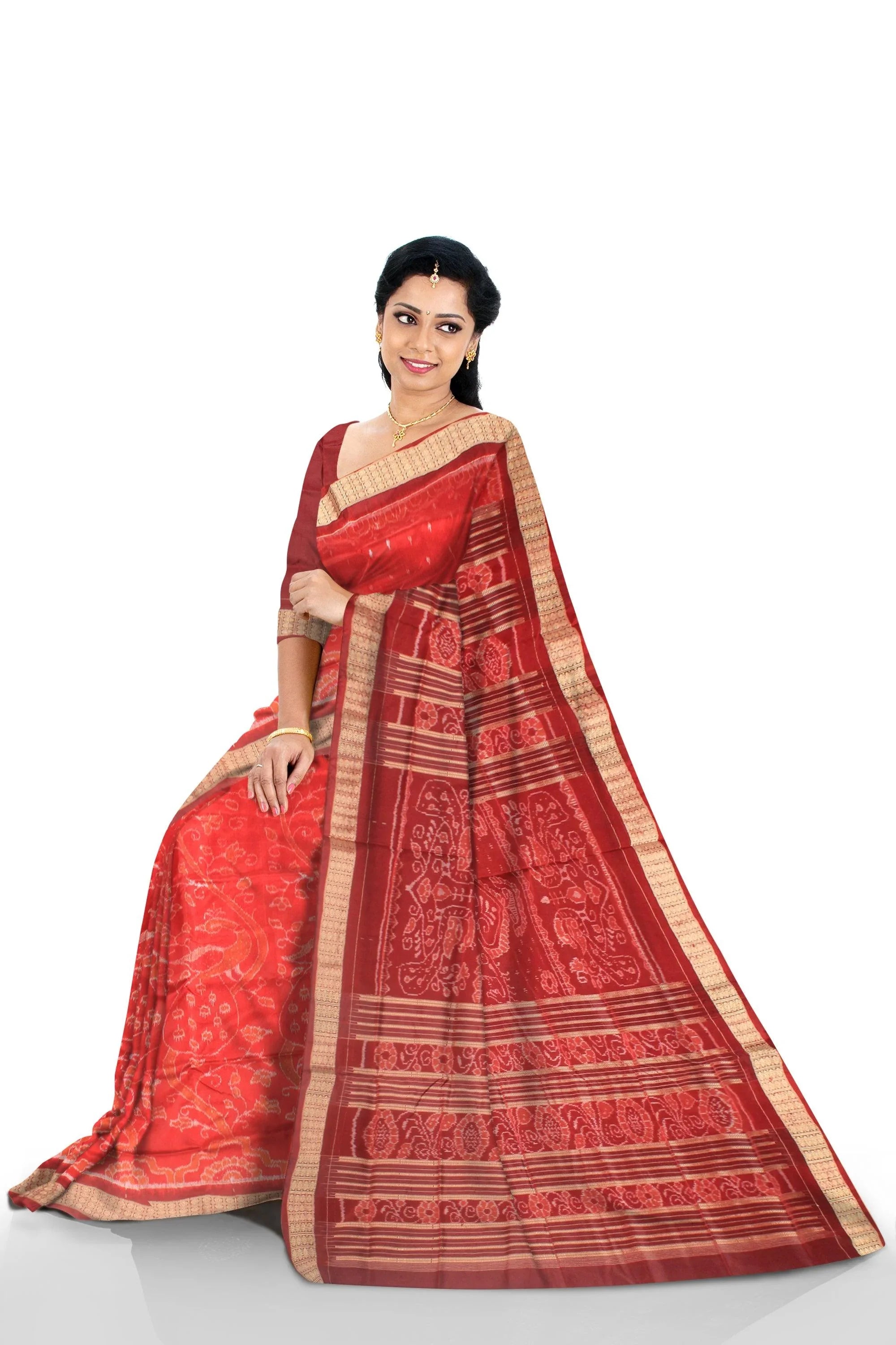 Sambalpuri Pata Saree in Maroon and Red color creeper Design with blouse piece. - Koshali Arts & Crafts Enterprise