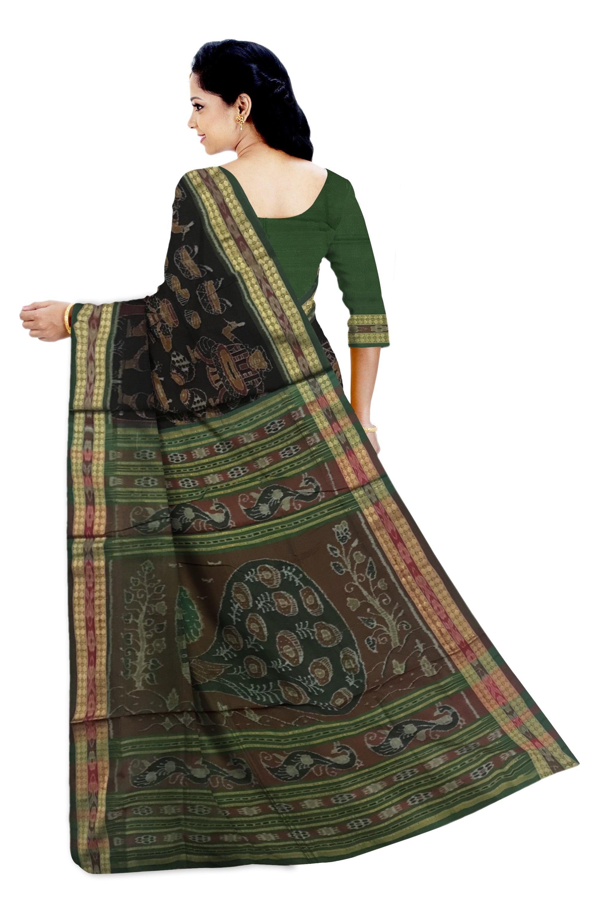 TRADITIONAL VILLAGE WITH NARTAKI AND MUSICALINSTRUMENT PATTERN SAMBALPURI COTTON SAREE IS BLACK AND  GREEN COLOR BASE, WITH MATCHING BLOUSE PIECE. - Koshali Arts & Crafts Enterprise