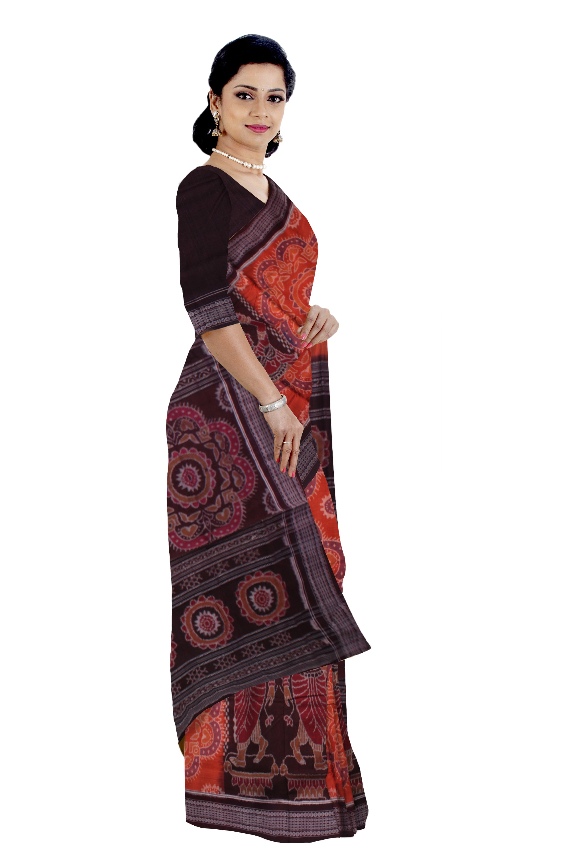 TRADITIONAL NARTAKI WITH FLOWER PATTERN PURE COTTON SAREE  IS ORANGE AND COFFEE COLOR,WITH MATCHING BLOUSE PIECE. - Koshali Arts & Crafts Enterprise