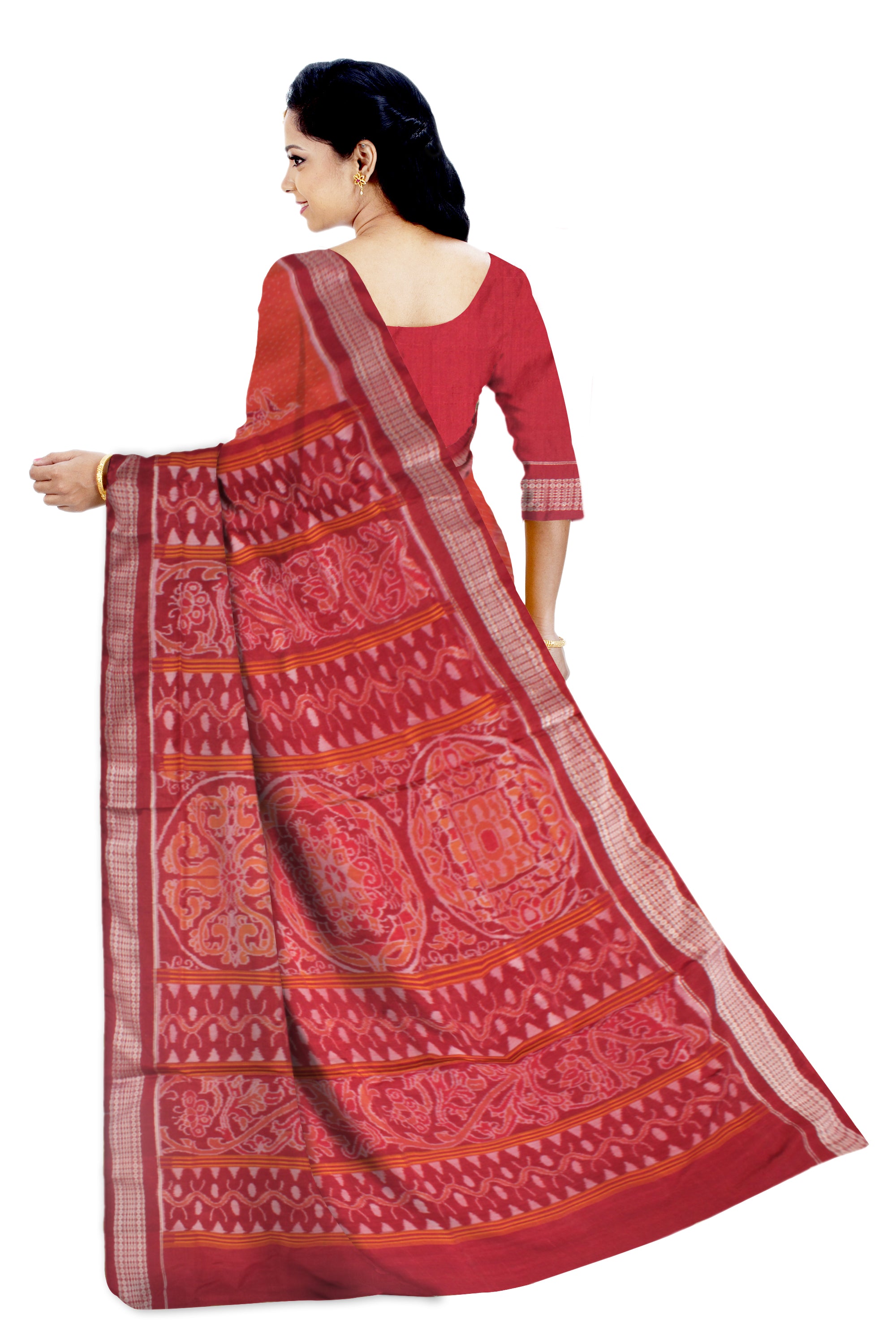 BEAUTIFUL NARTAKI PATTERN PURE COTTON SAREE IS  ORANGE AND MAROON COLOR BASE, COMES WITH MATCHING BLOUSE PIECE. - Koshali Arts & Crafts Enterprise