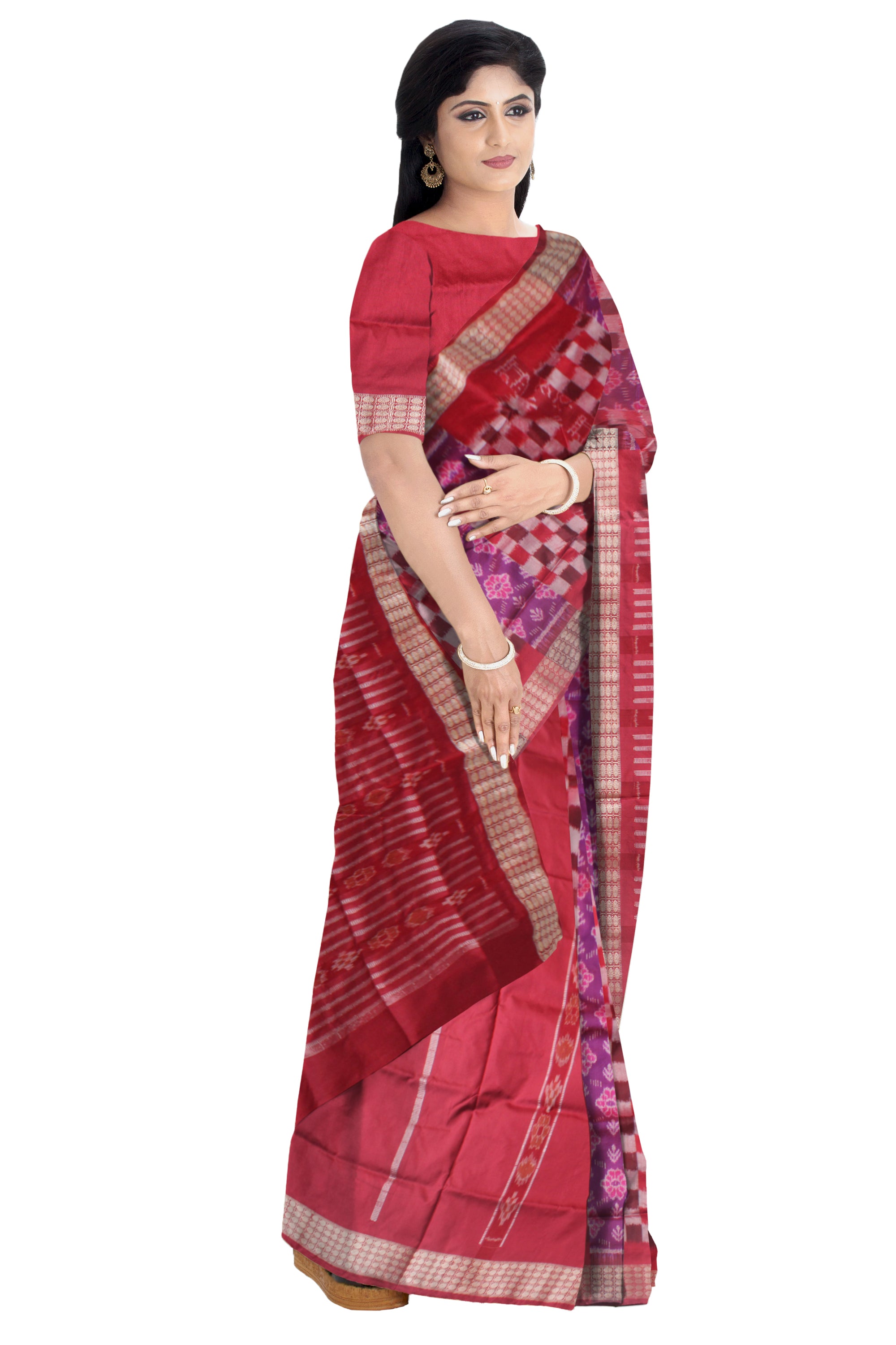 RED AND PURPLE COLOR PASAPALI PATTERN PATLI PATA SAREE, WITH MATCHING BLOUSE PIECE. - Koshali Arts & Crafts Enterprise