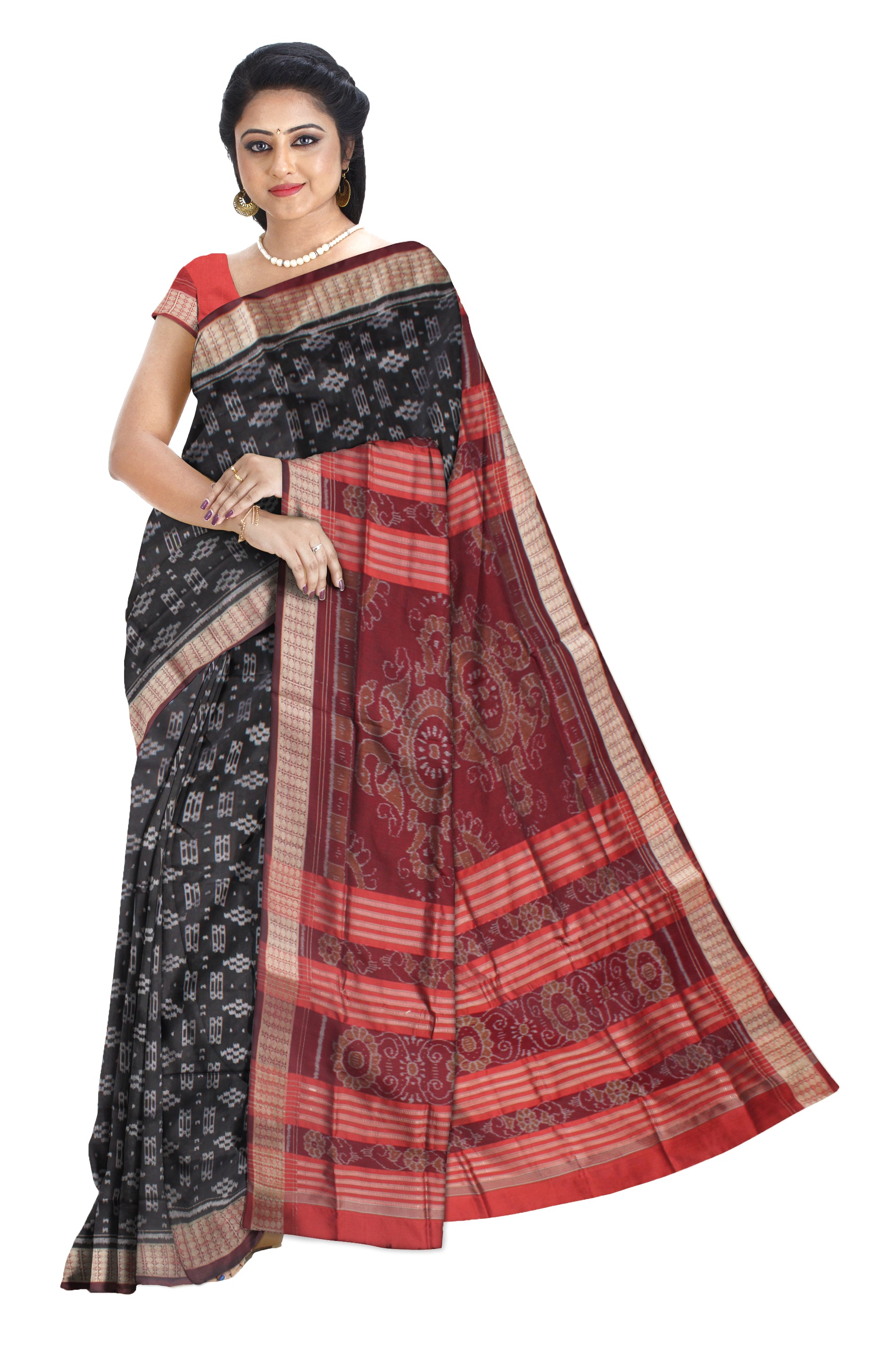 TRADITIONAL FULL BODY PASAPALI DESIGN PATA SAREE IS BLACK AND MAROON COLOR BASE,WITH MATCHING BLOUSE PIECE. - Koshali Arts & Crafts Enterprise