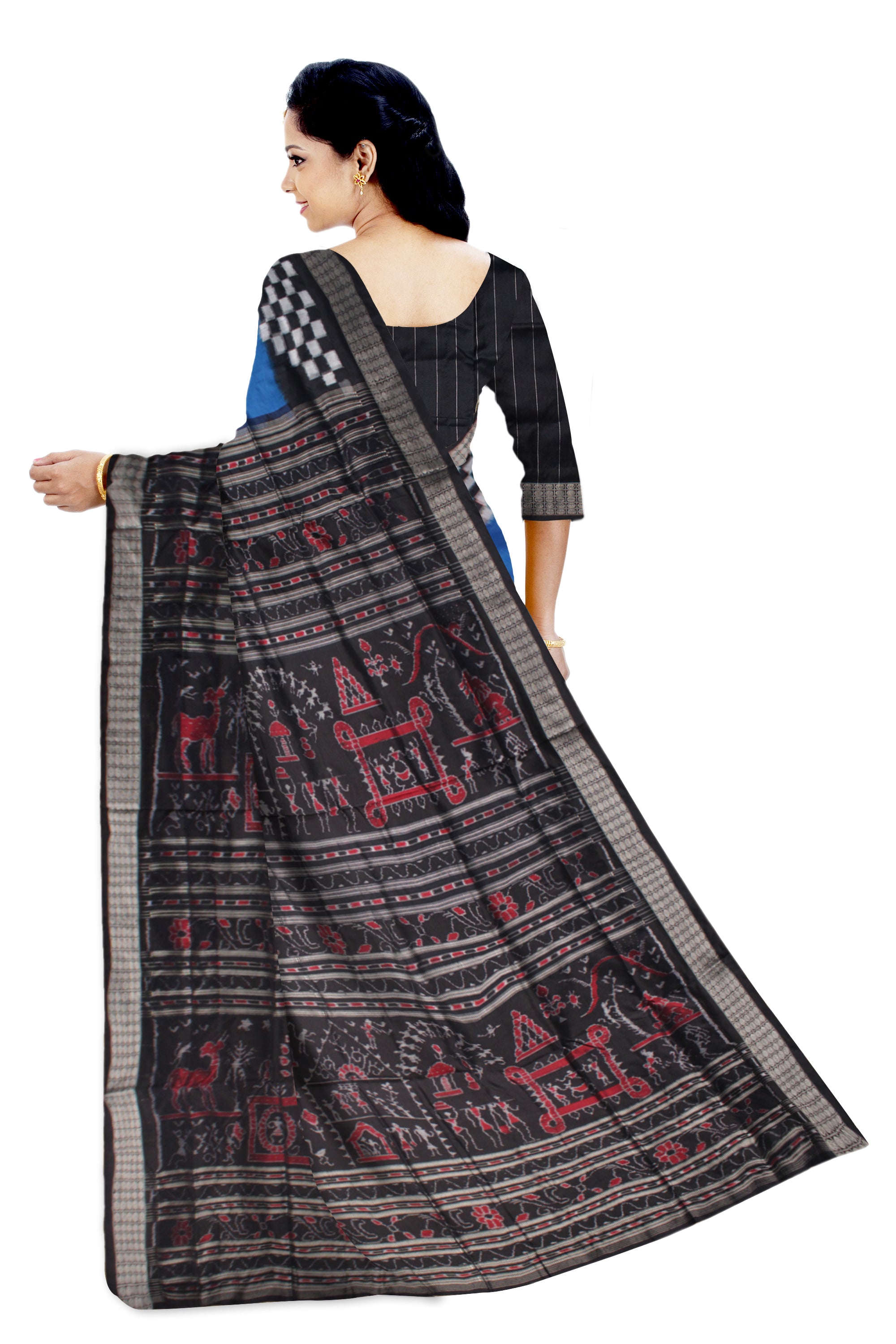 TRAIDITIONAL TERRACOTTA PATTERN PALLU WITH BORDER PASAPALI PATTERN PURE SILK SAREE IS BLUE AND BLACK COLOR BASE,WITH BLOUSE PIECE. - Koshali Arts & Crafts Enterprise