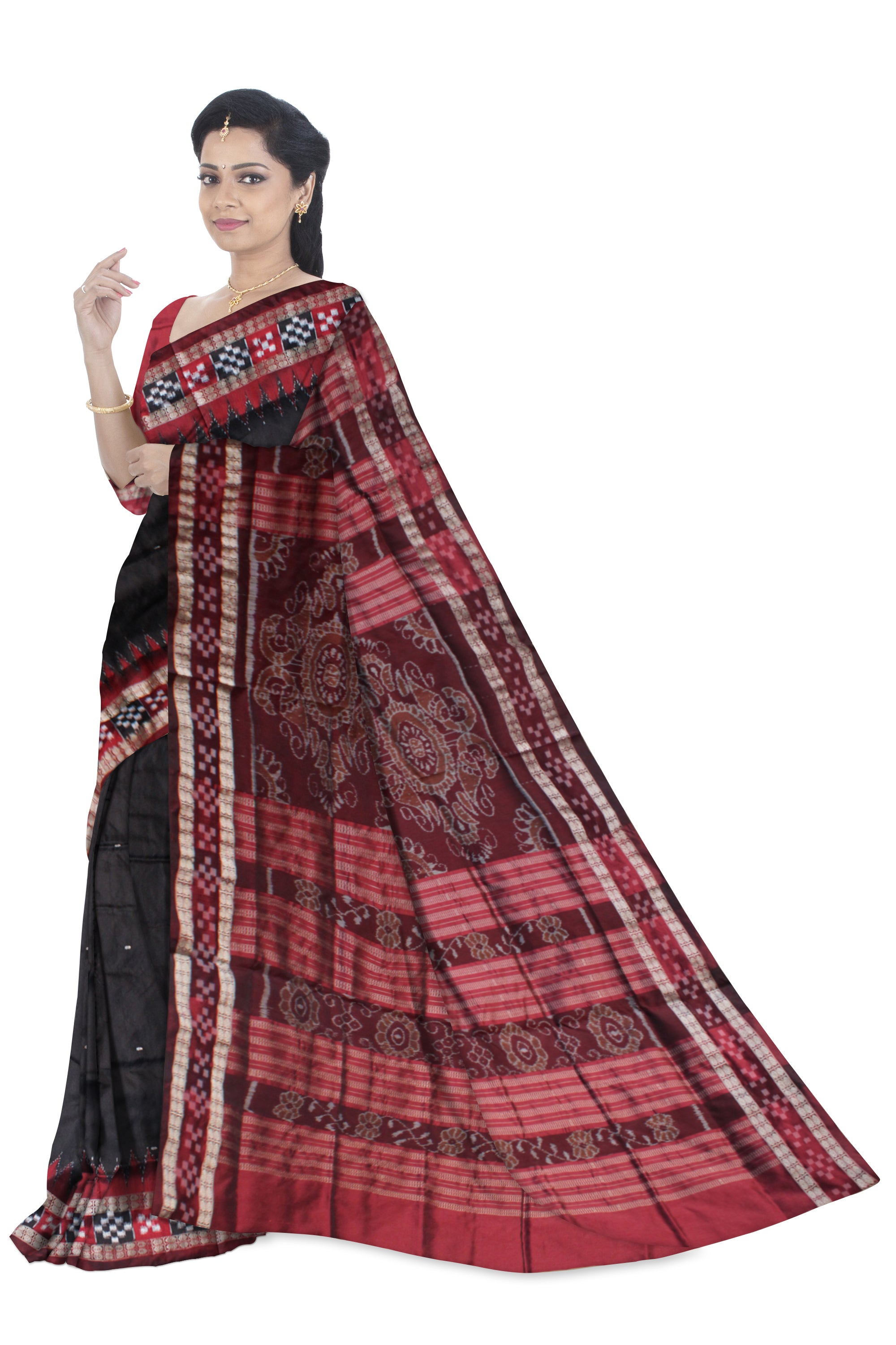 DHADI PASAPALI PATTERN PLAIN PATA  SAREE IS BLACK AND MAROON COLOR BASE,COMES WITH BLOUSE PIECE. - Koshali Arts & Crafts Enterprise