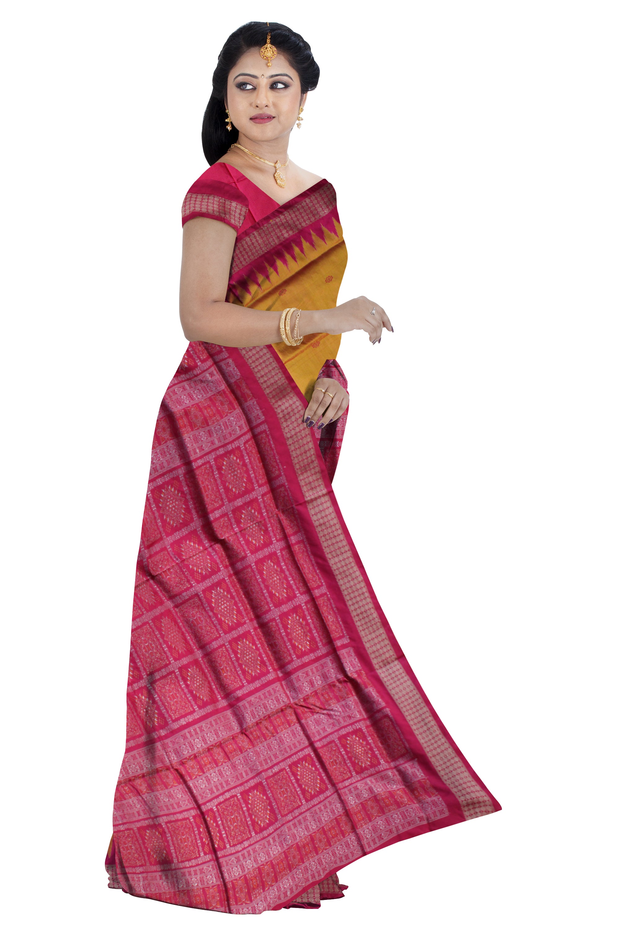 YELLOW AND MAGENTA COLOR PLAIN PATA SAREE,WITH BLOUSE PIECE. - Koshali Arts & Crafts Enterprise