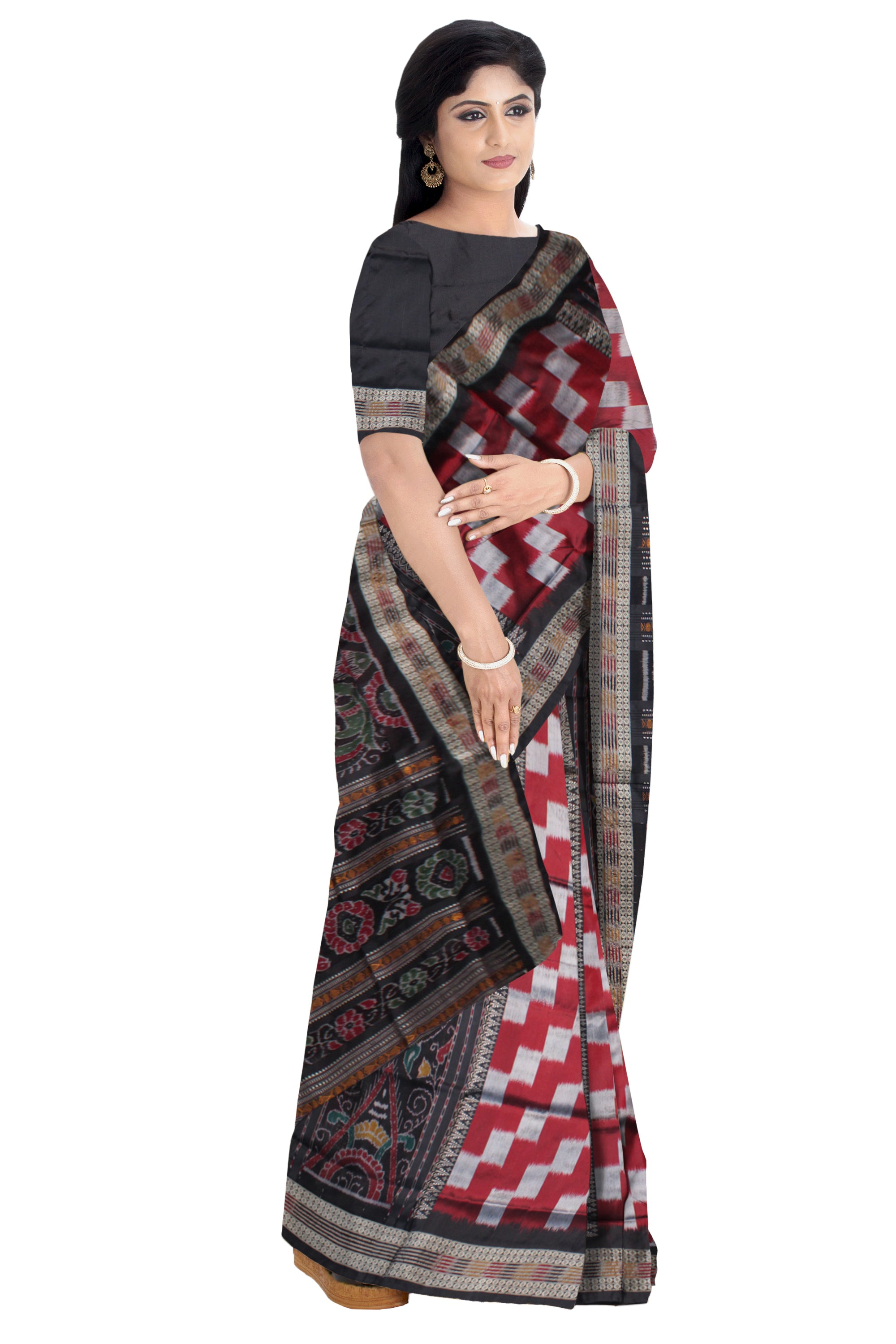 NEW TRADITIONAL LOOK PERE PERE BANDHA WITH BOMKEI PATTERN SAREE WITH BLACK COLOR BLOUSE. - Koshali Arts & Crafts Enterprise