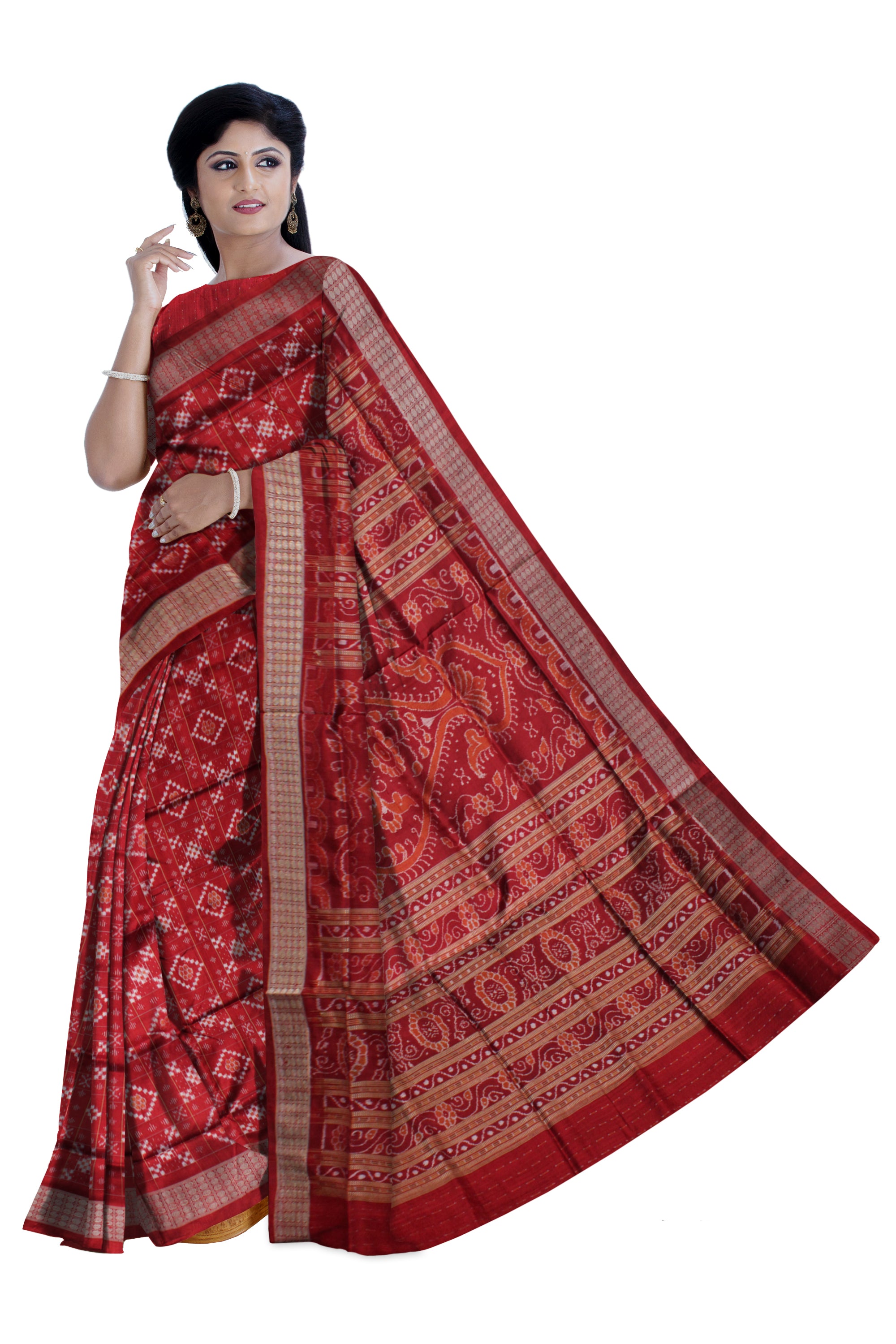 FULL BODY SMALL PASAPALI PATTERN PURE SILK SAREE IS MAROON COLOR,WITH BLOUSE PIECE. - Koshali Arts & Crafts Enterprise