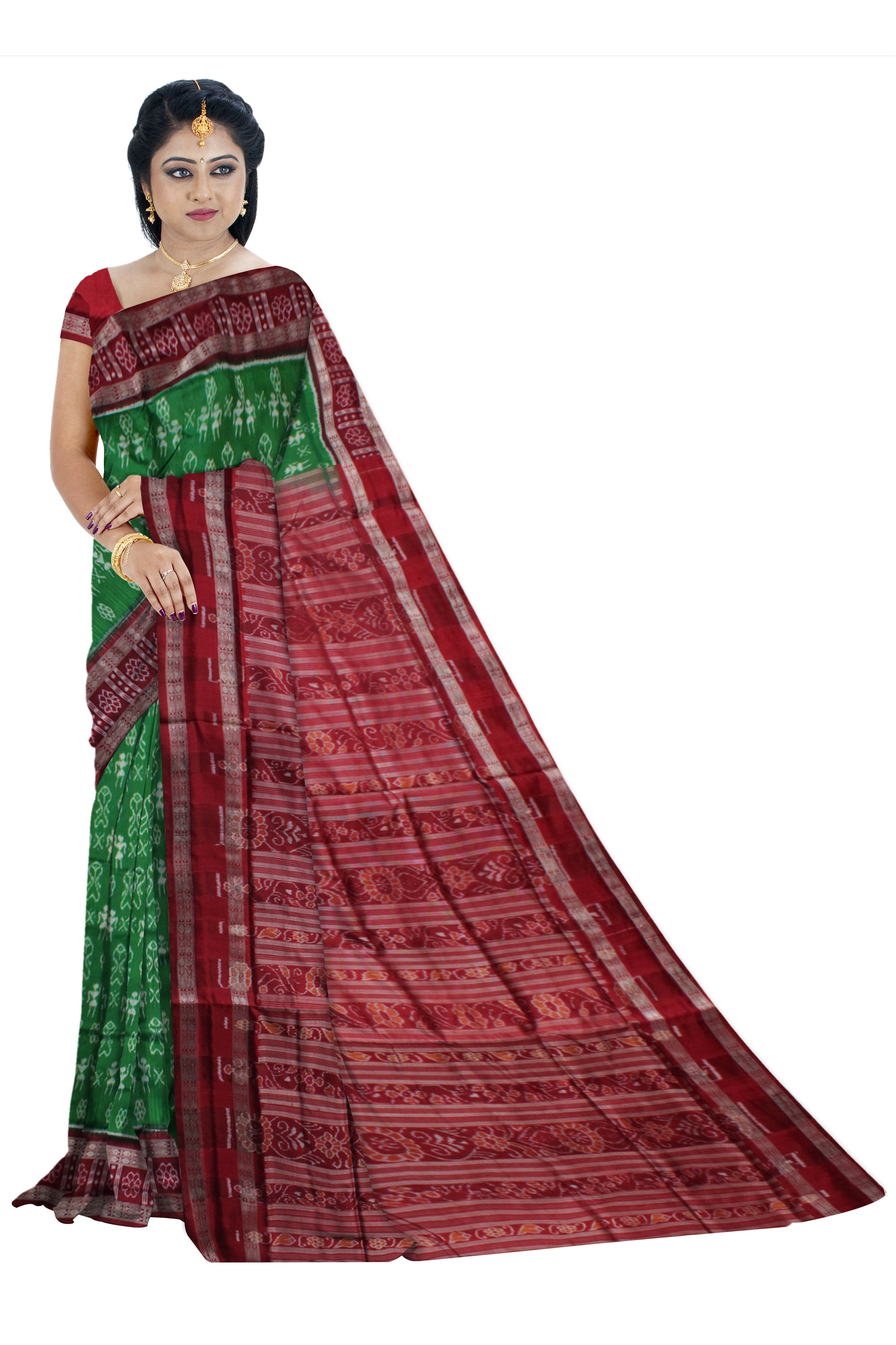 SMALL TERRACOTTA WITH FISH PATTERN PURE SILK SAREE IS GREEN AND MAROON COLOR,WITH BLOUSE PIECE. - Koshali Arts & Crafts Enterprise