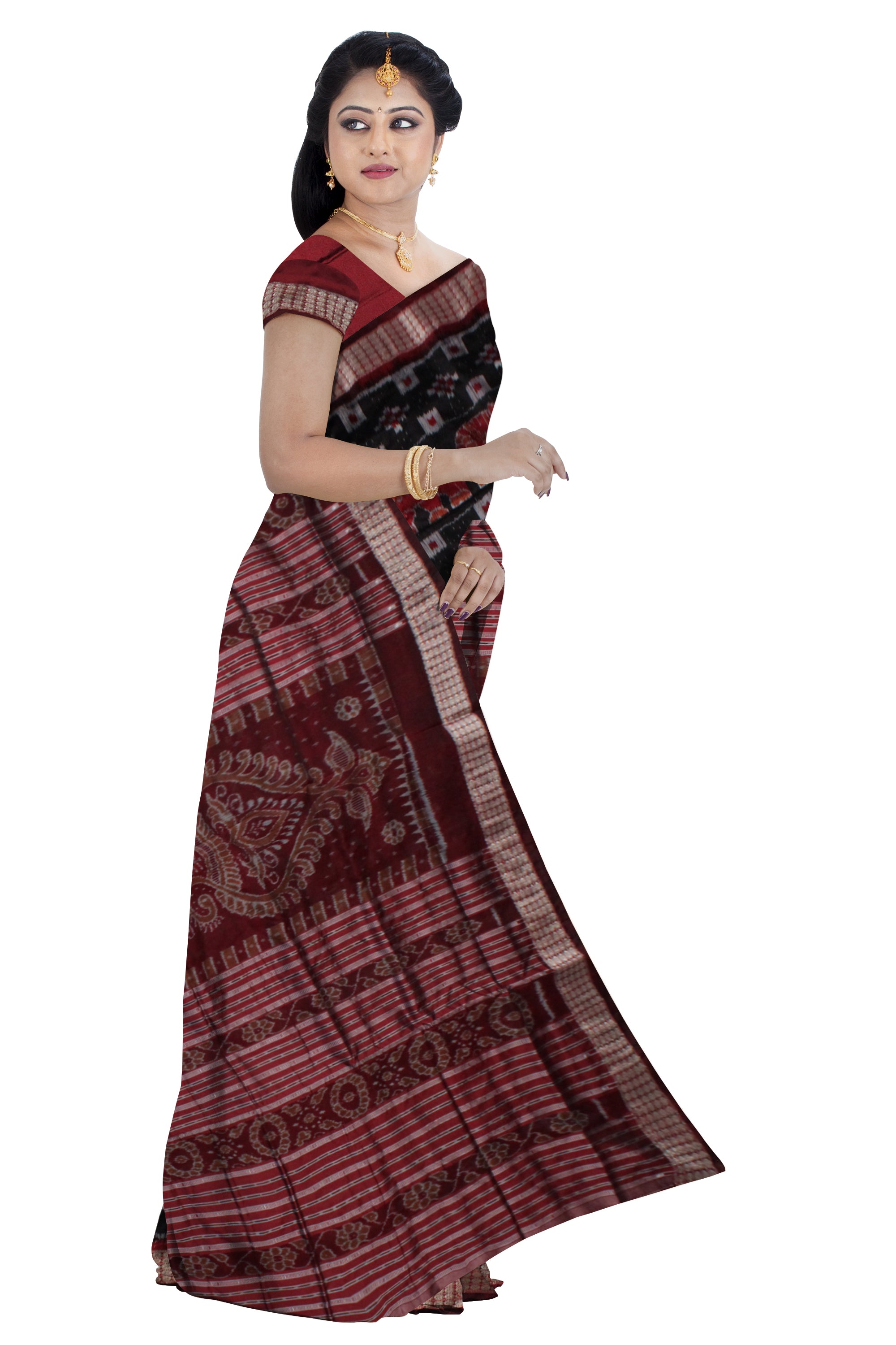 TRADITIONAL ELEPHANT WITH PASAPALI PATTERN PURE SILK SAREE IS DARK ORANGE AND BLACK COLOR BASE,WITH BLOUSE PIECE. - Koshali Arts & Crafts Enterprise