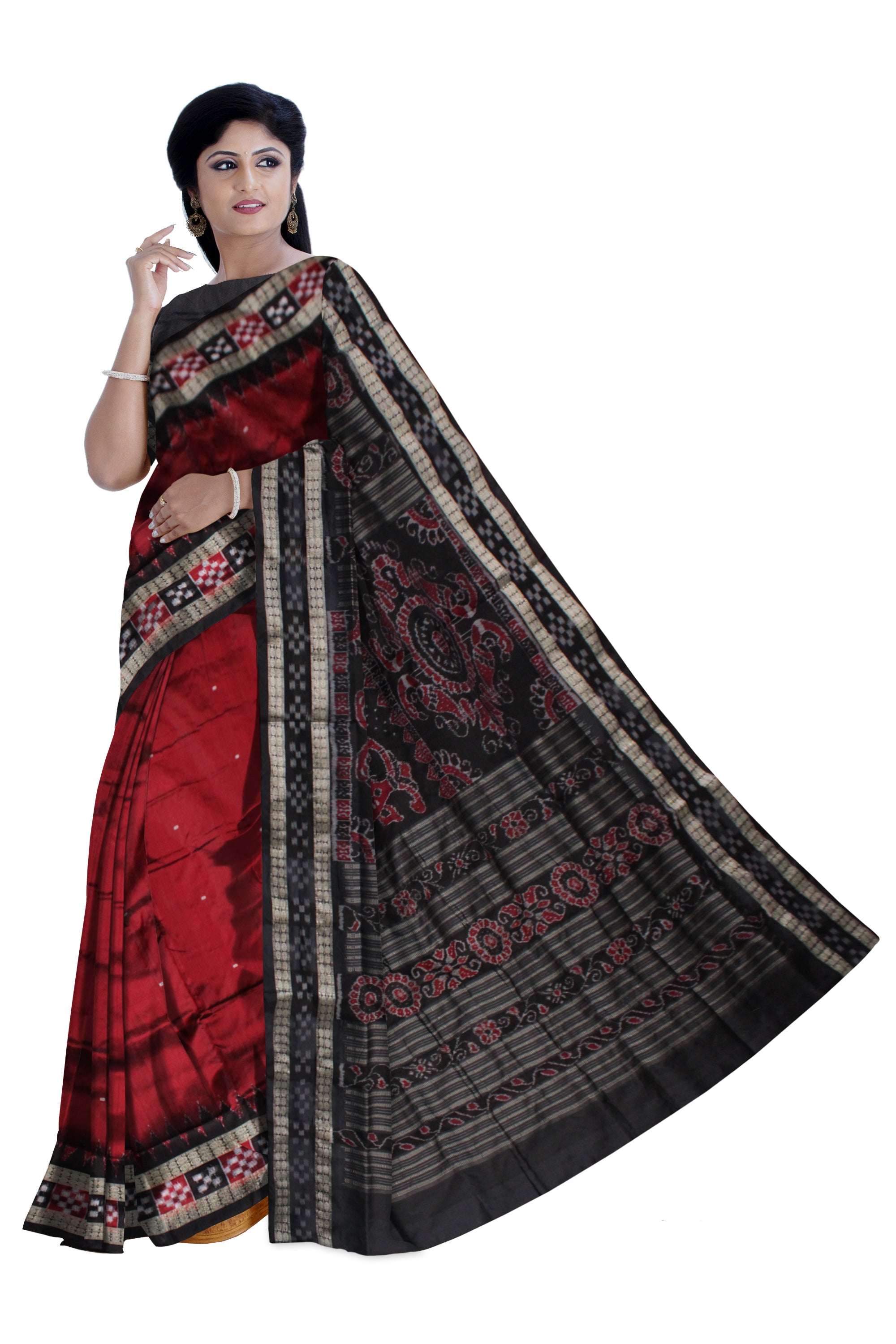 MAROON AND BLACK DHADI PASAPALI PATA SAREE,WITH MATCHING BLOUSE PIECE. - Koshali Arts & Crafts Enterprise