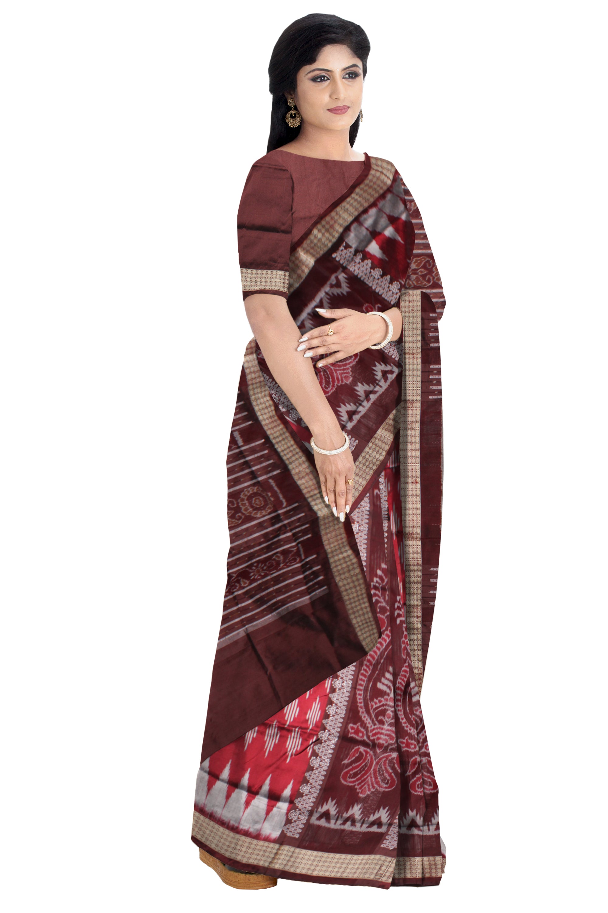 Authentic Pata saree is 3d color base. - Koshali Arts & Crafts Enterprise