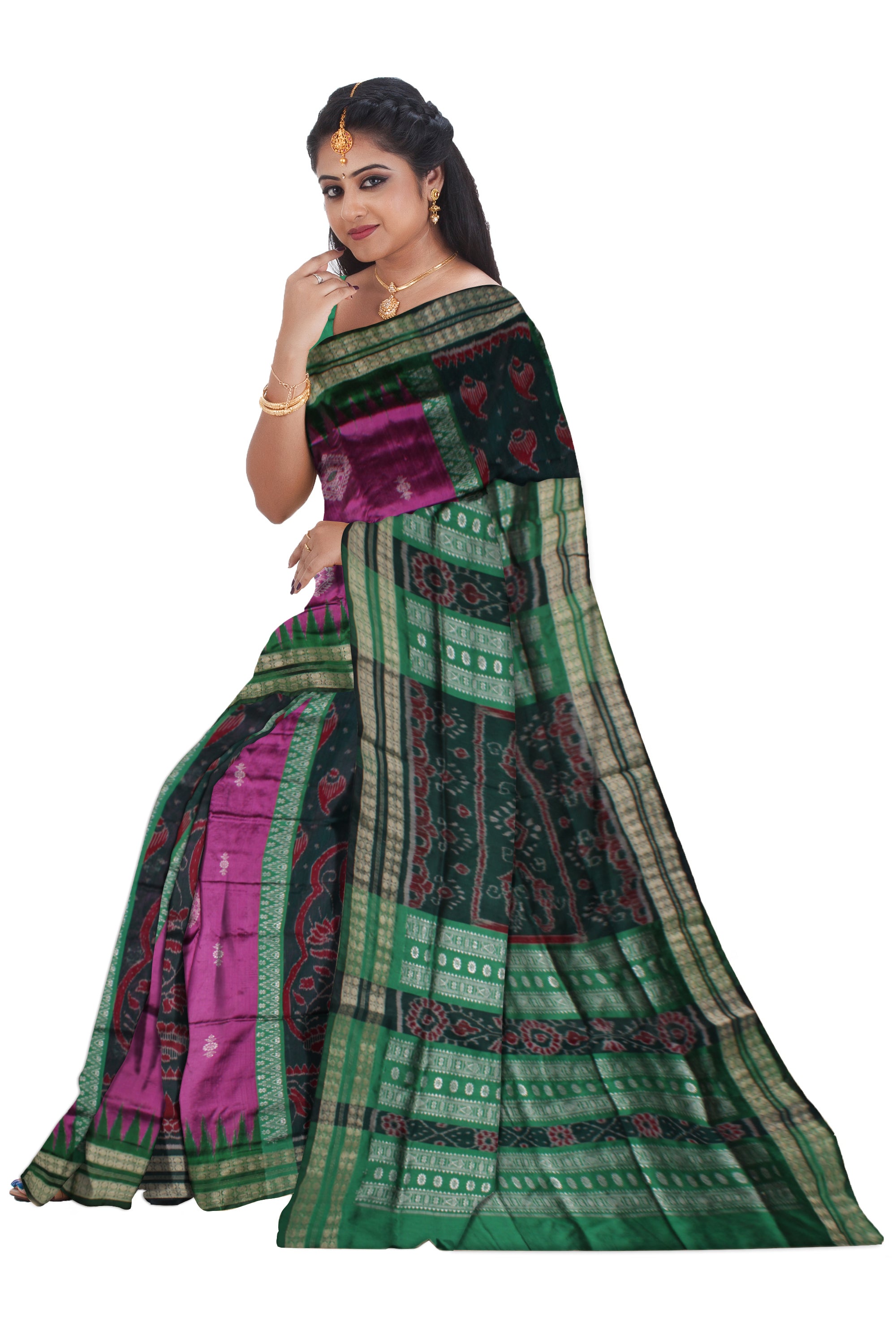 Shankha with Lotus pattern bomkei pata saree. - Koshali Arts & Crafts Enterprise