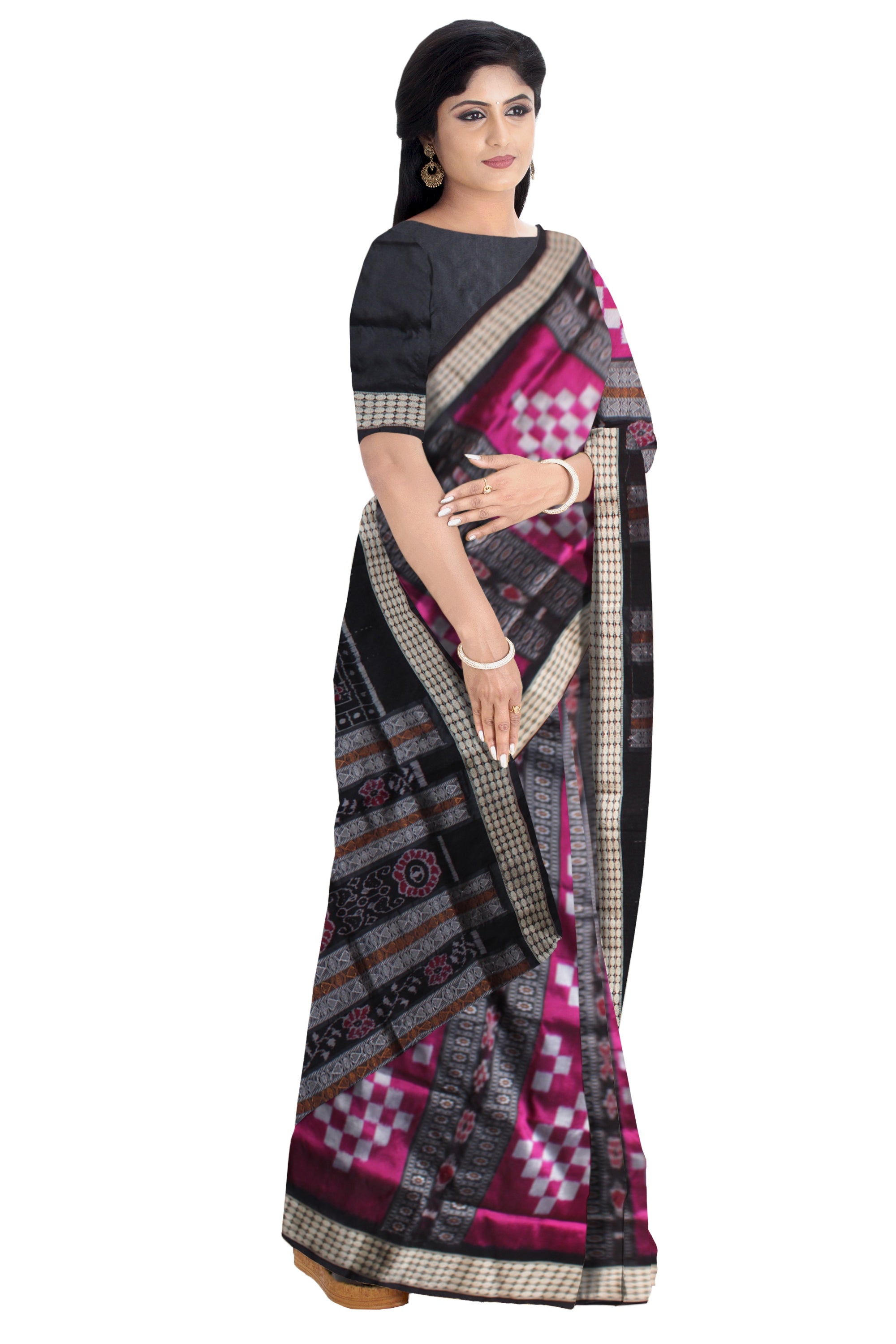 Pasapali design pata saree with rudraksha border. - Koshali Arts & Crafts Enterprise