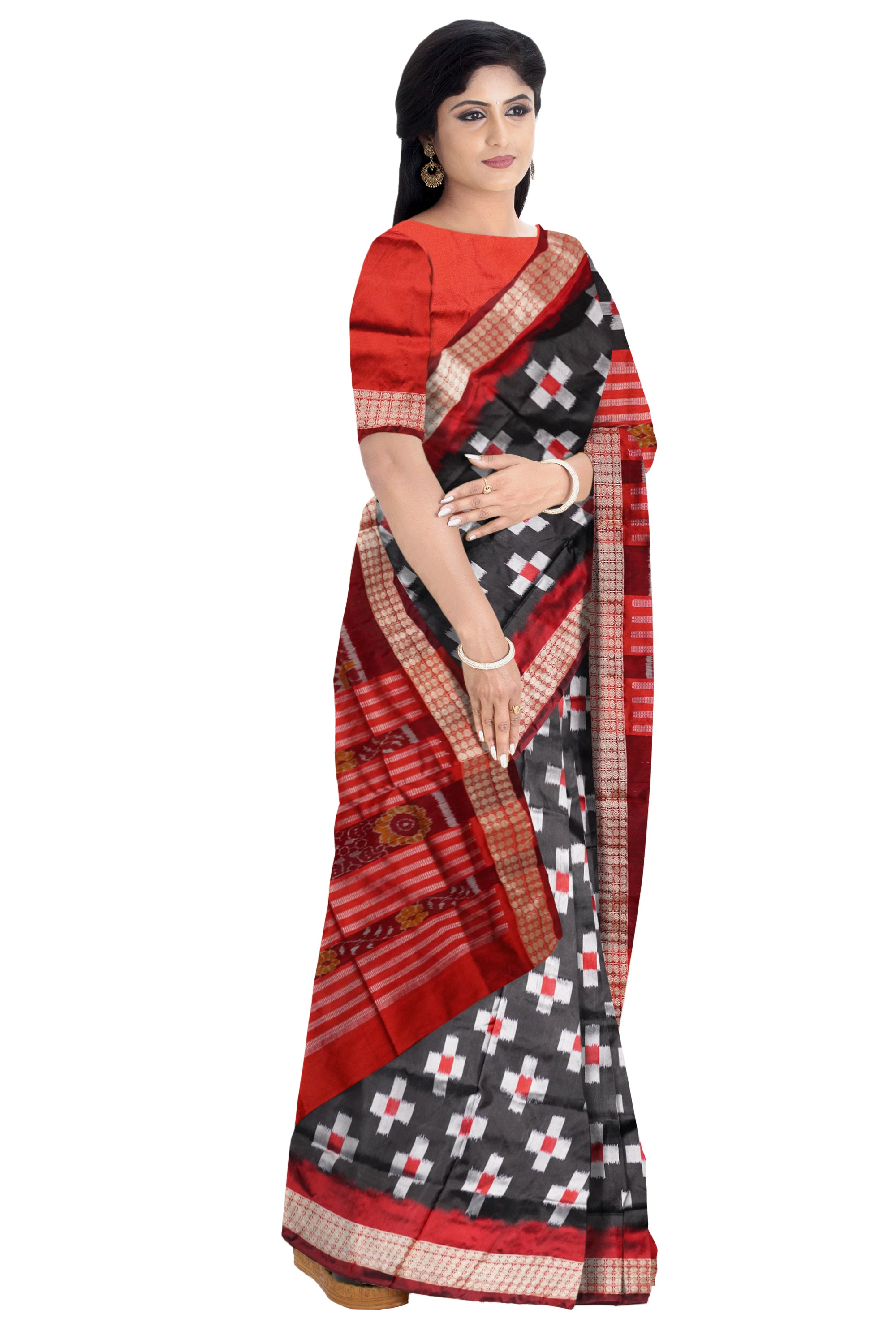Black & Maroon color tara pattern pata saree. - Koshali Arts & Crafts Enterprise