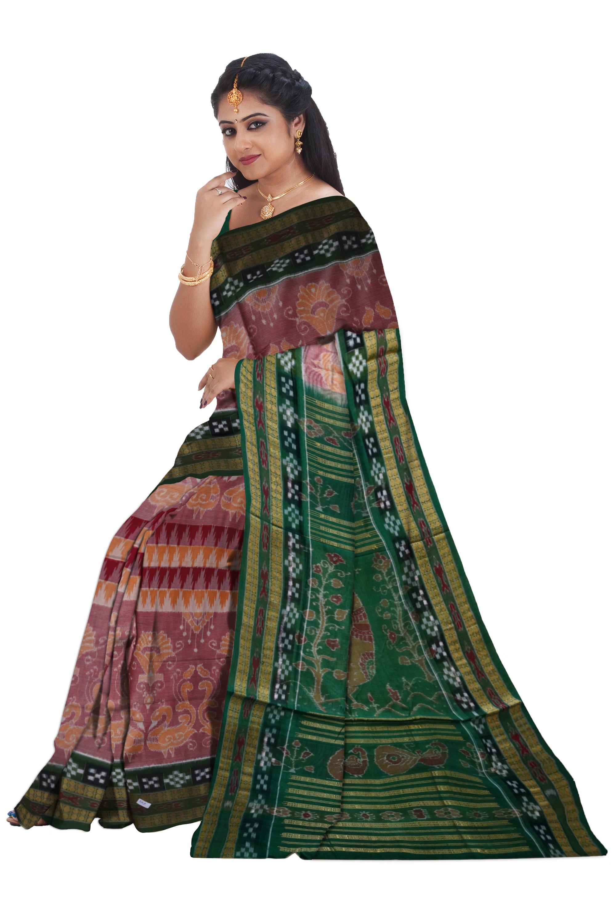 Peacock with pasapali pattern pure cotton saree is baby pink and green color base. - Koshali Arts & Crafts Enterprise