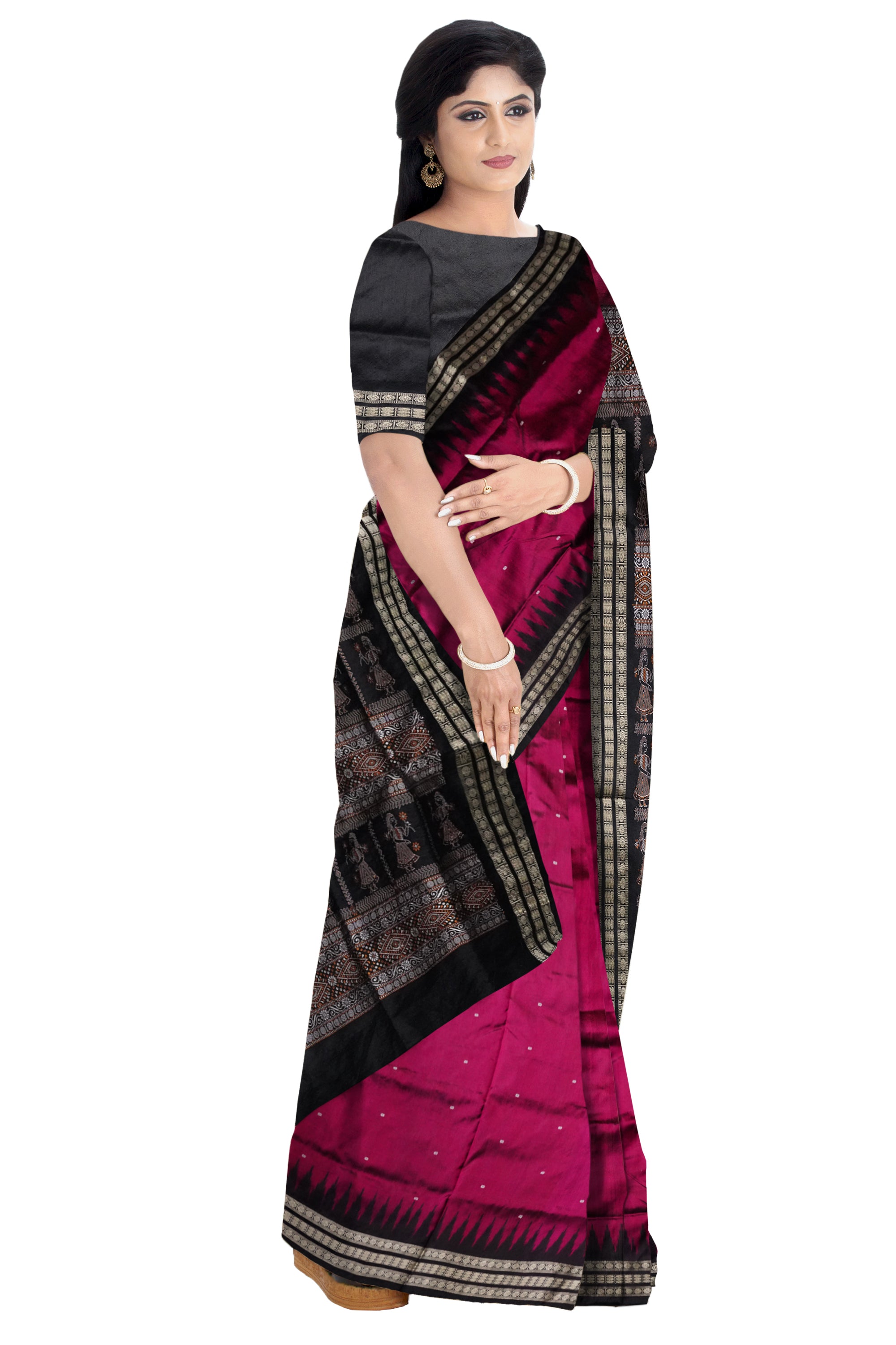 Pallu doll pattern plain pata saree is deep-pink and black color base. - Koshali Arts & Crafts Enterprise