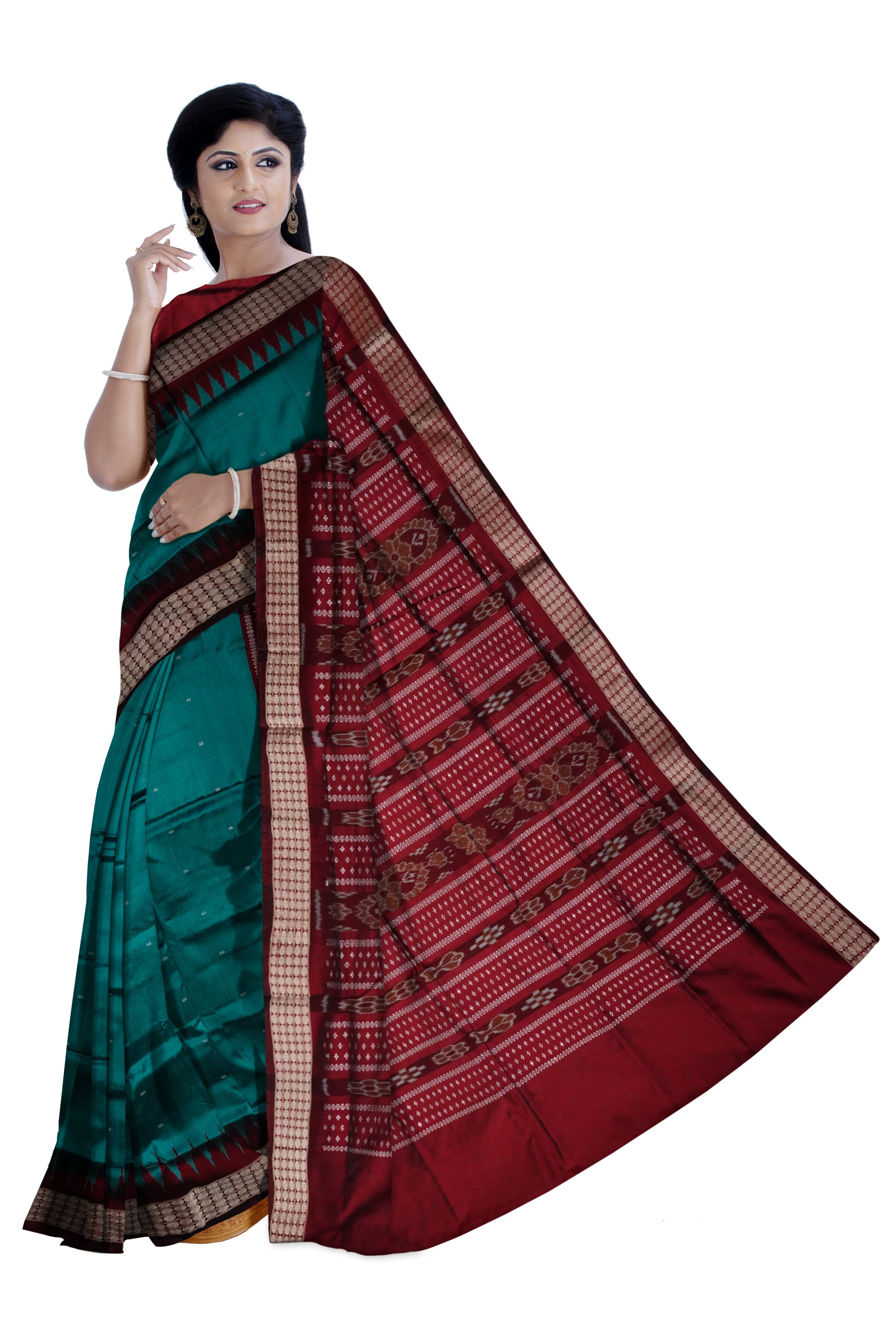 Sapphire and maroon color plain pata saree. - Koshali Arts & Crafts Enterprise