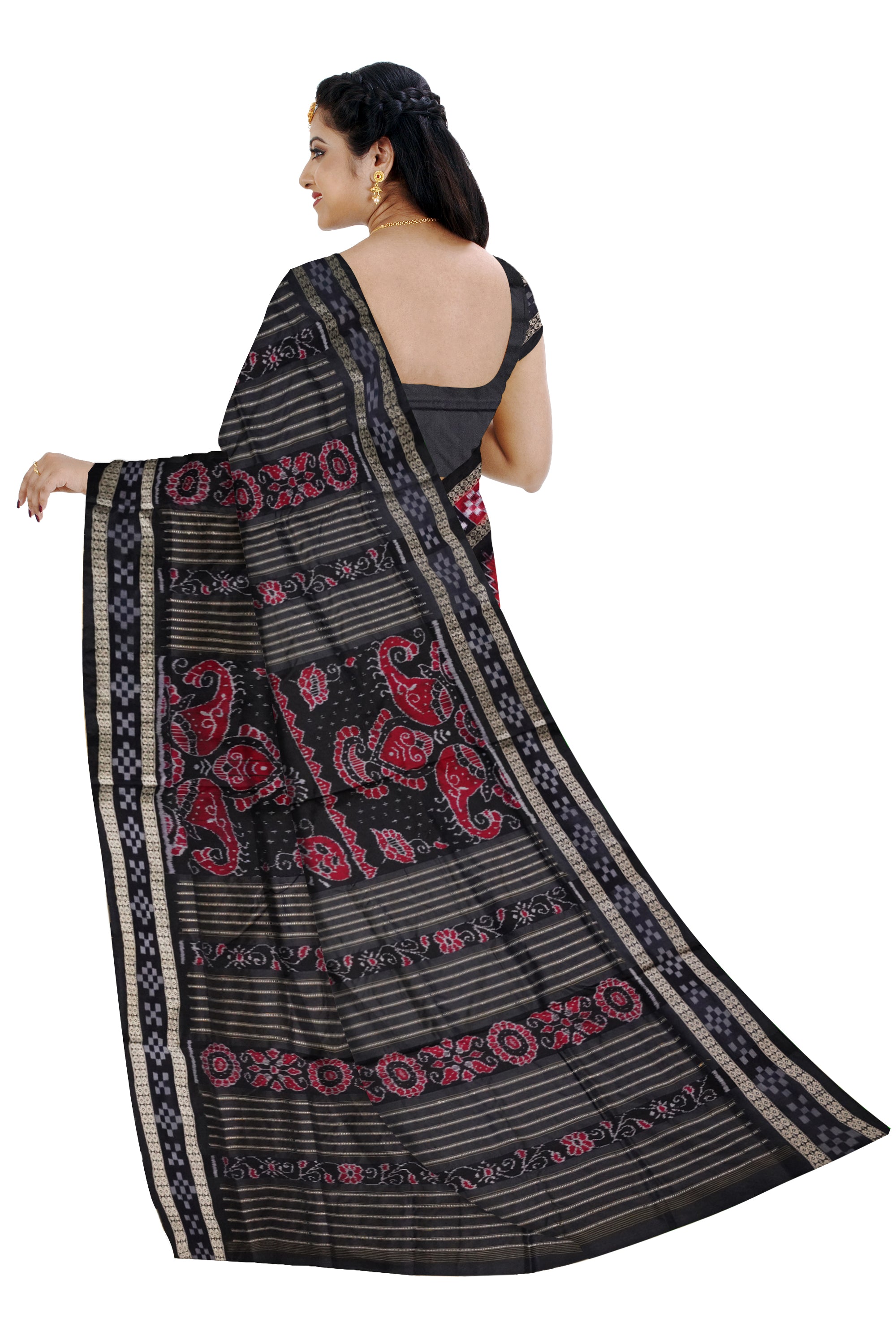 Maroon and Black dhadi Pasapali Sambalpuri pata saree with a unique border design. - Koshali Arts & Crafts Enterprise