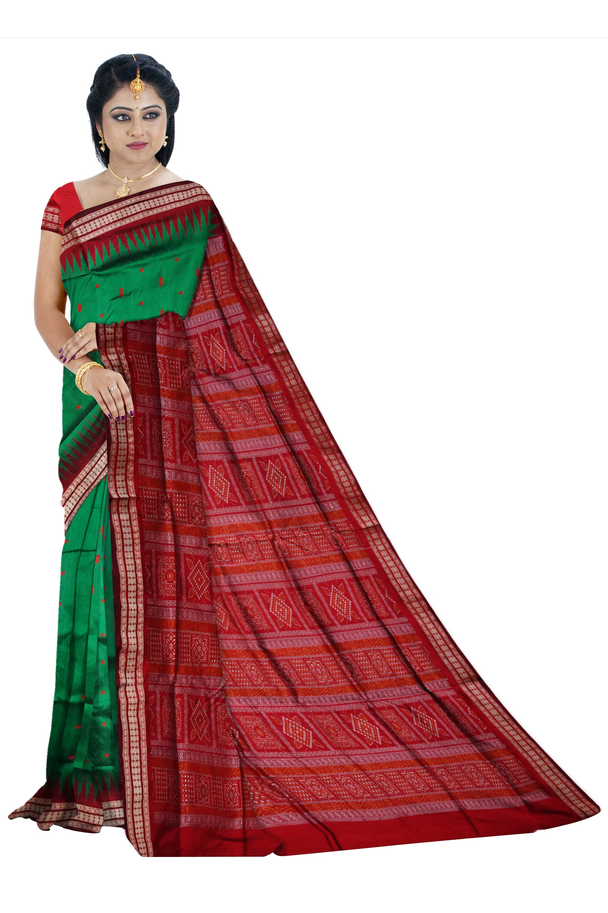 Green and red colour plain bomkei sambalpuri pata saree. - Koshali Arts & Crafts Enterprise