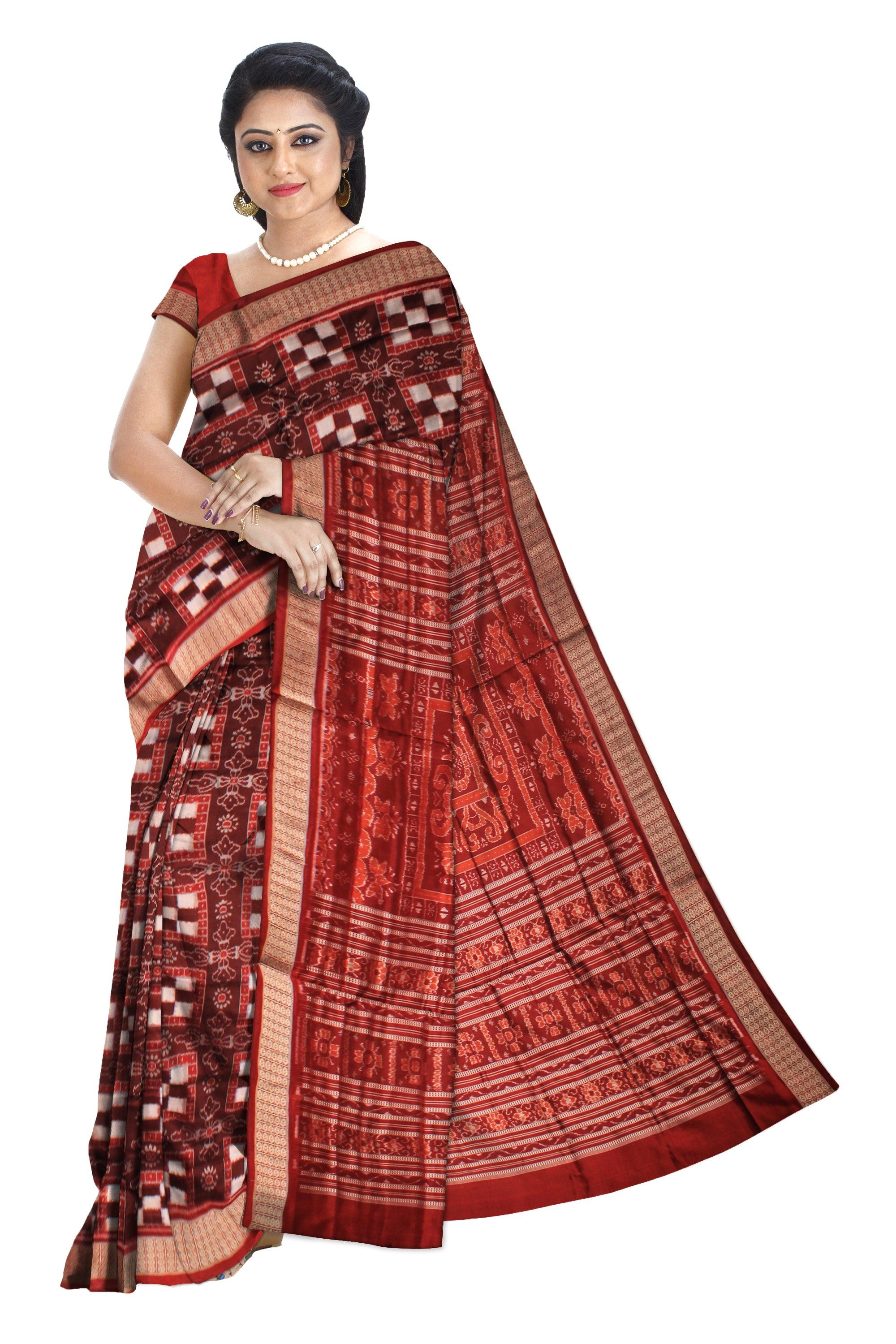 SAMBALPURI PASAPALI DESIGN PATA SAREE IN MAROON AND WHITE COLOR, WITH BLOUSE PIECE. - Koshali Arts & Crafts Enterprise