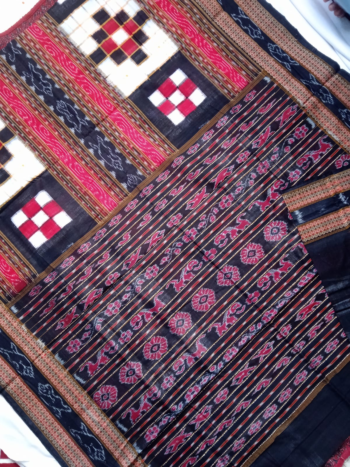 Traditional Sambalpuri Bichitrapuri pure cotton saree. - Koshali Arts & Crafts Enterprise