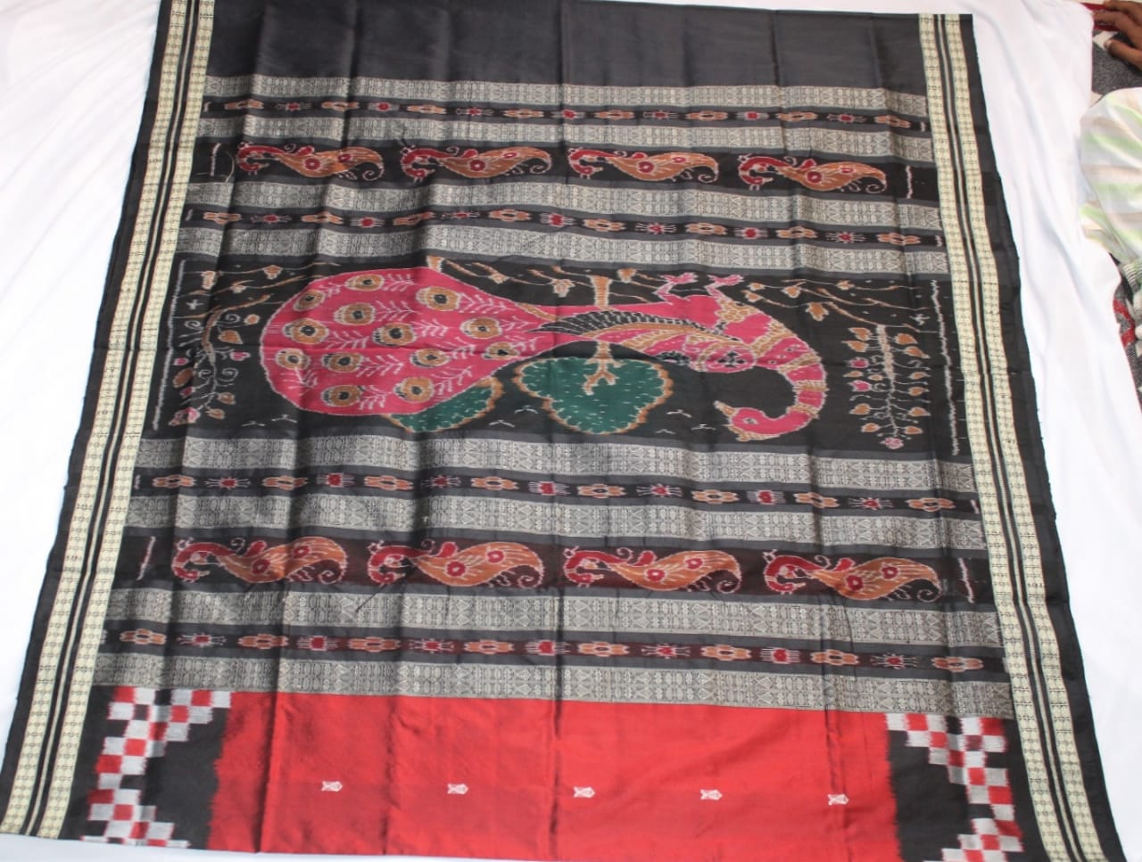 Maroon & black color dhadi pasapali border pata saree. - Koshali Arts & Crafts Enterprise