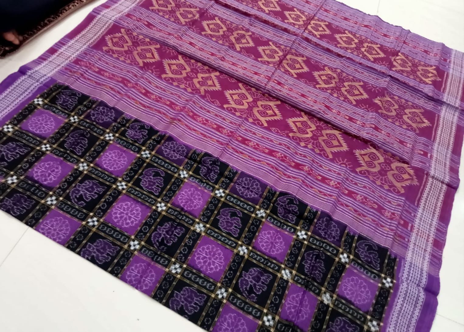 Traditional box pattern pure cotton saree in Violet & Black color. - Koshali Arts & Crafts Enterprise