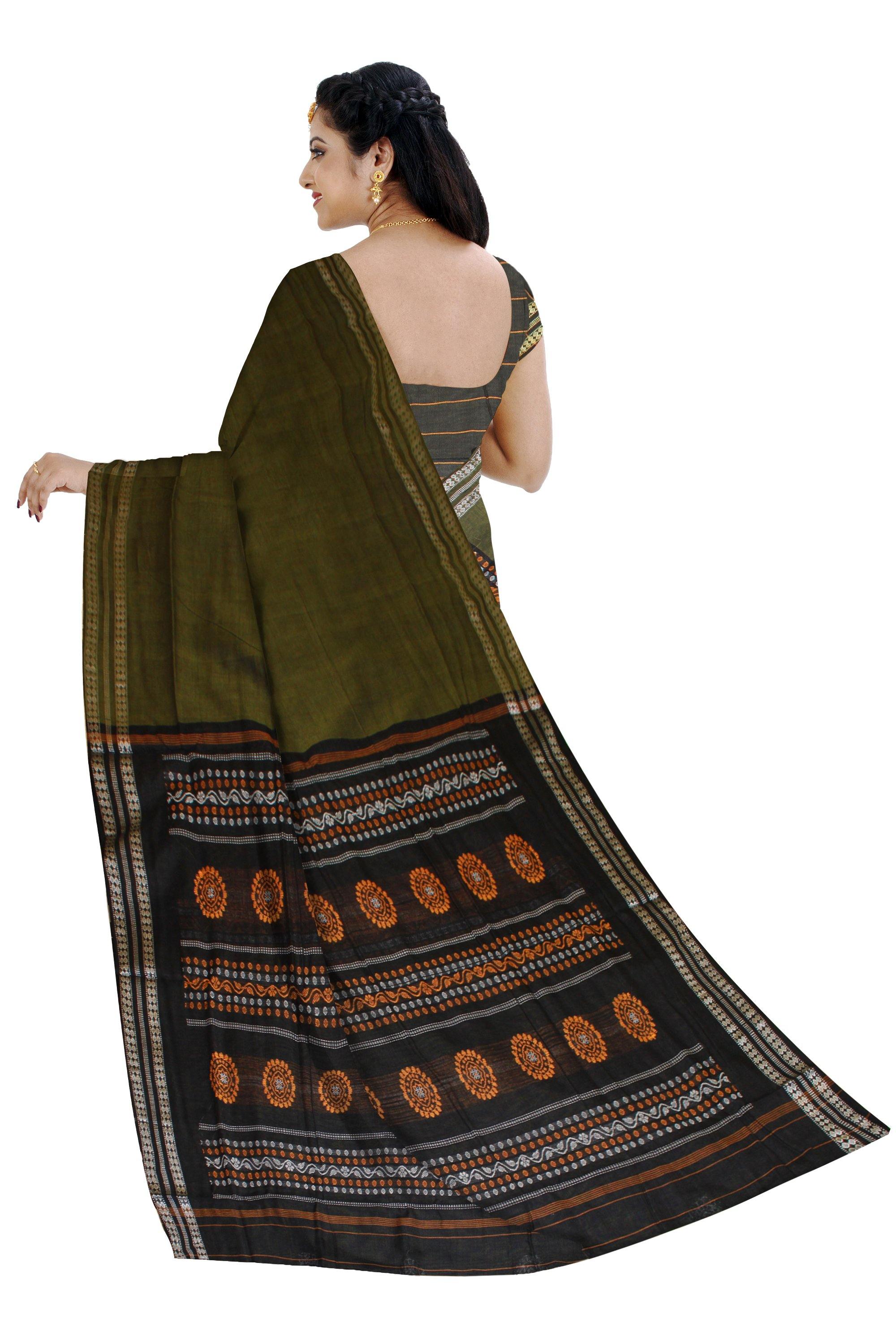 Sambalpuri Bomkei pattern flower print saree in deep green color with blouse piece - Koshali Arts & Crafts Enterprise